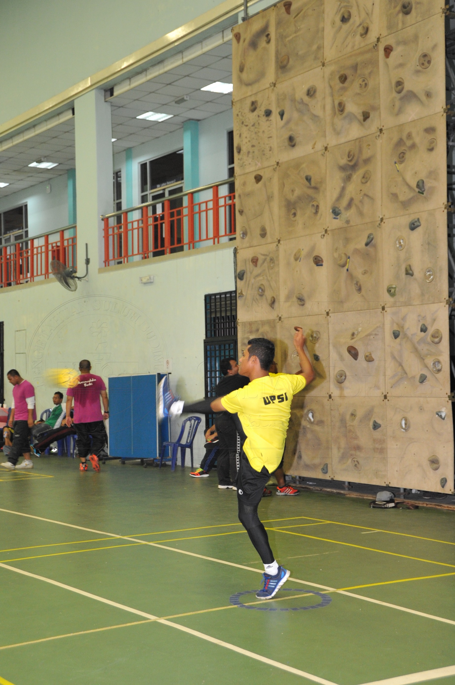 PRO 15 53 KIESTA HAS 5830